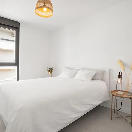 Apartment Stunning Modern Walk To - Rdr464