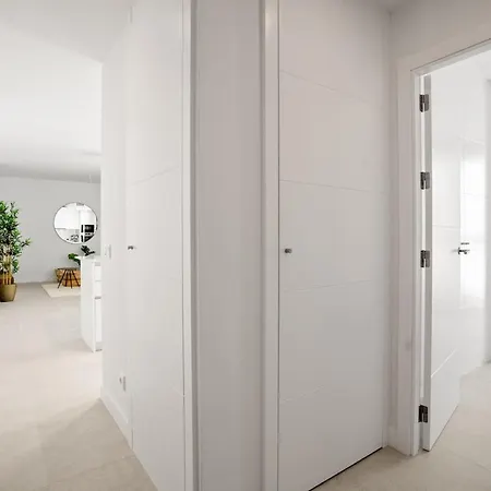 Apartment Stunning Modern Walk To - Rdr464